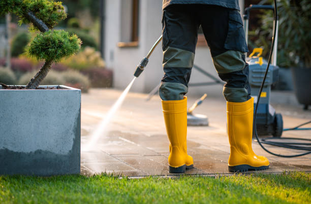 Why Choose Our Certified Pressure Washing Experts for Your Project Needs in Florence, KY?